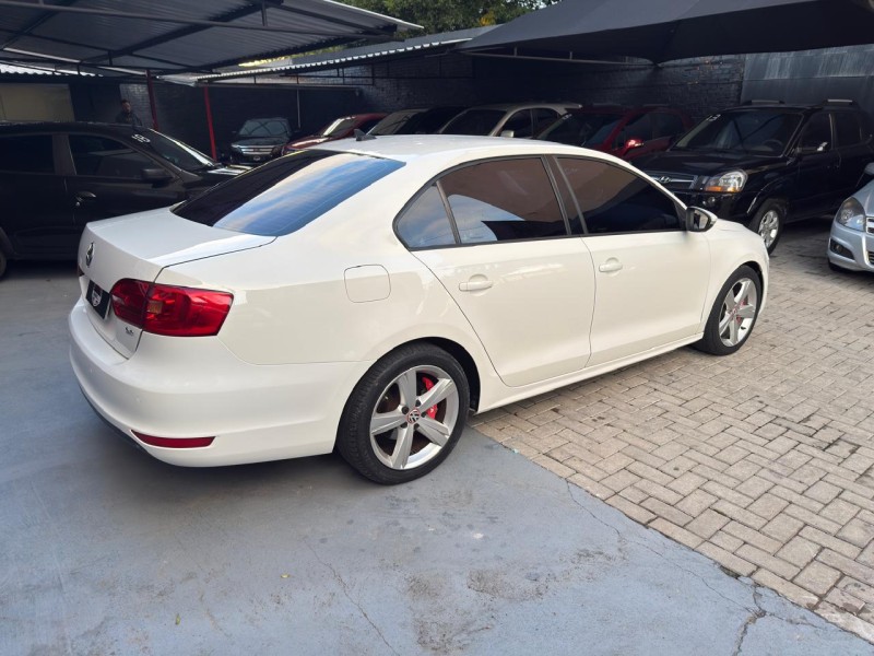 JETTA 2.0 COMFORTLINE FLEX 4P TIPTRONIC - 2012 - CAXIAS DO SUL