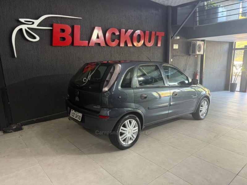 CORSA 1.4 MPFI MAXX 8V FLEX 4P MANUAL - 2009 - CAMPO BOM