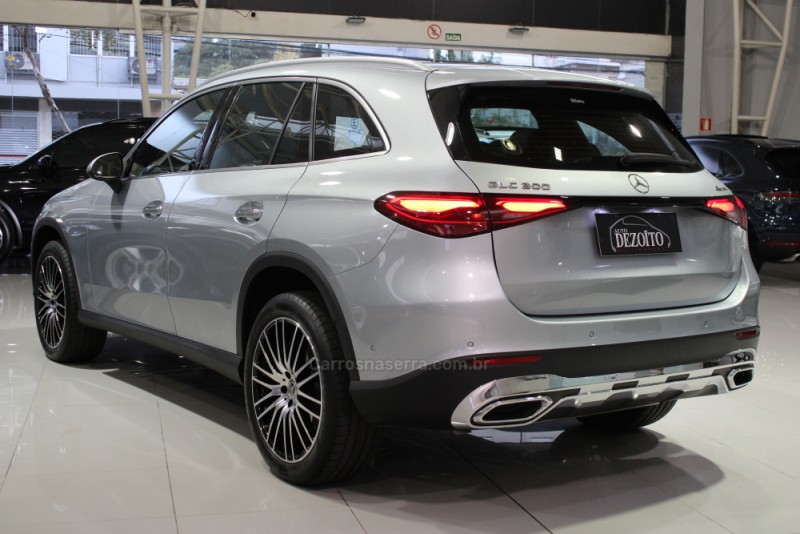 GLC 300 2.0 16V 4MATIC GASOLINA 4P AUTOMÁTICO - 2024 - CAXIAS DO SUL
