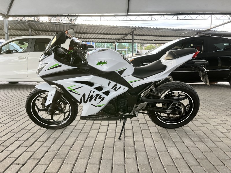 NINJA 300  - 2015 - CAXIAS DO SUL