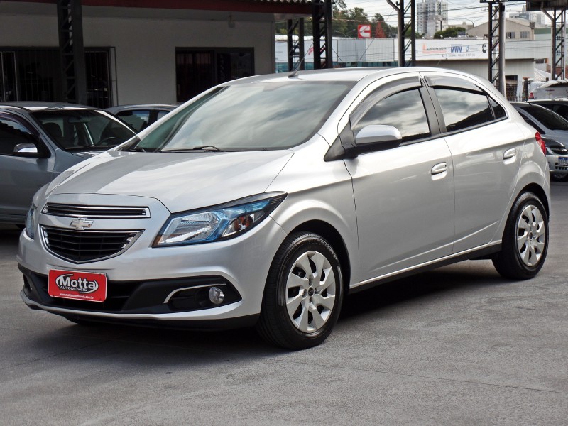 ONIX 1.4 MPFI LT 8V FLEX 4P MANUAL - 2013 - CAXIAS DO SUL