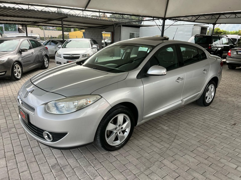FLUENCE 2.0 DYNAMIQUE 16V FLEX 4P AUTOMÁTICO