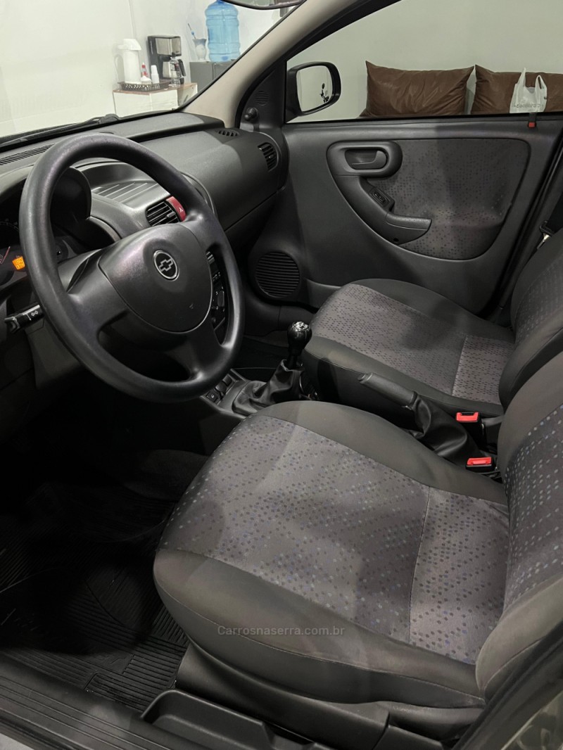 CORSA 1.4 MPFI MAXX 8V FLEX 4P MANUAL - 2012 - CAXIAS DO SUL