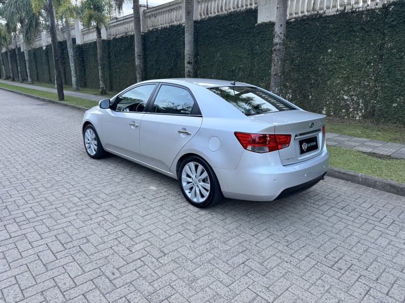 CERATO 1.6 SX3 16V GASOLINA 4P AUTOMÁTICO - 2011 - CAXIAS DO SUL