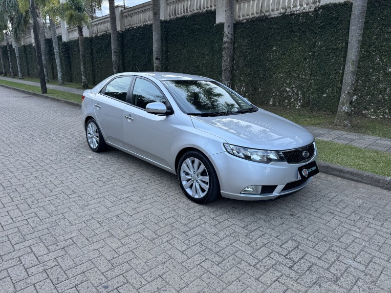 CERATO 1.6 SX3 16V GASOLINA 4P AUTOMÁTICO - 2011 - CAXIAS DO SUL
