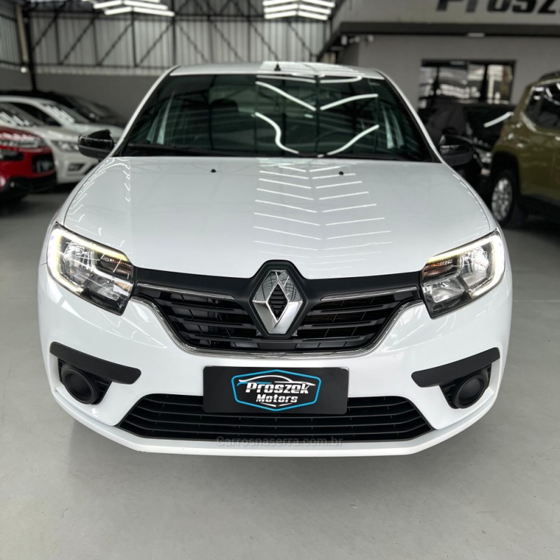 LOGAN 1.6 ZEN 16V FLEX 4P MANUAL - 2022 - CANOAS