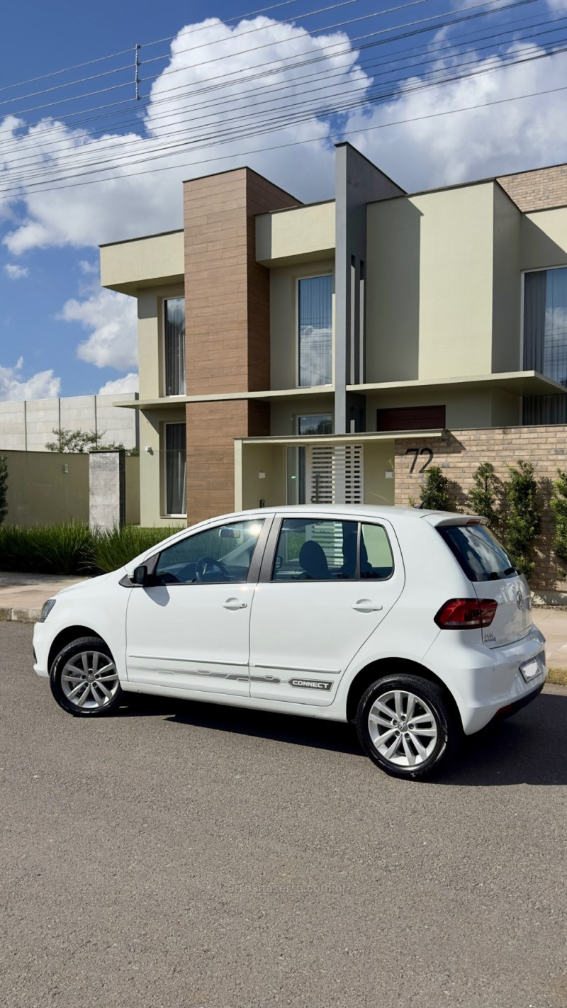 FOX 1.6 CONNECT 8V FLEX 4P MANUAL - 2020 - BENTO GONçALVES