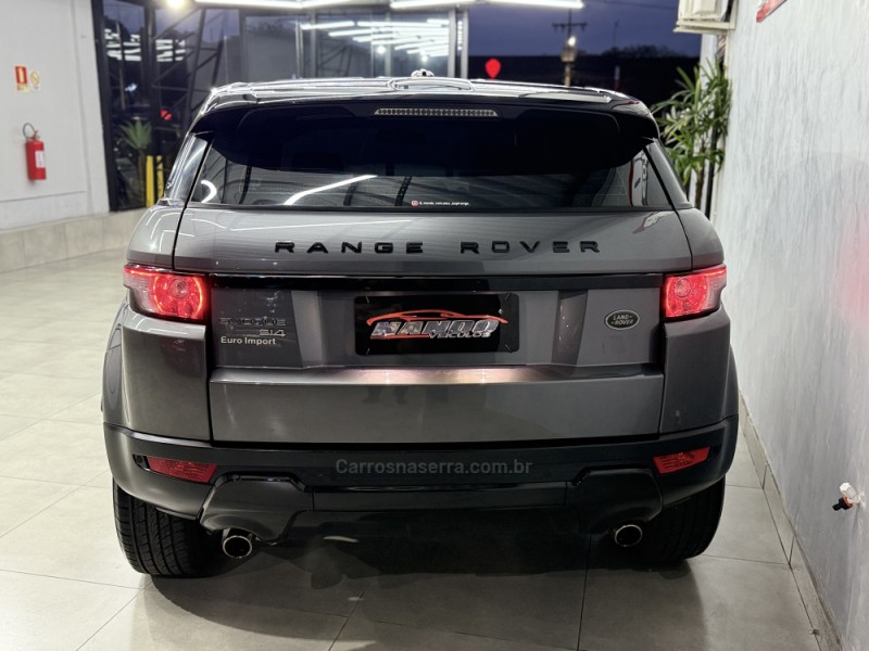 RANGE ROVER EVOQUE 2.0 PURE 4WD 16V GASOLINA 4P AUTOMÁTICO - 2015 - SAPIRANGA