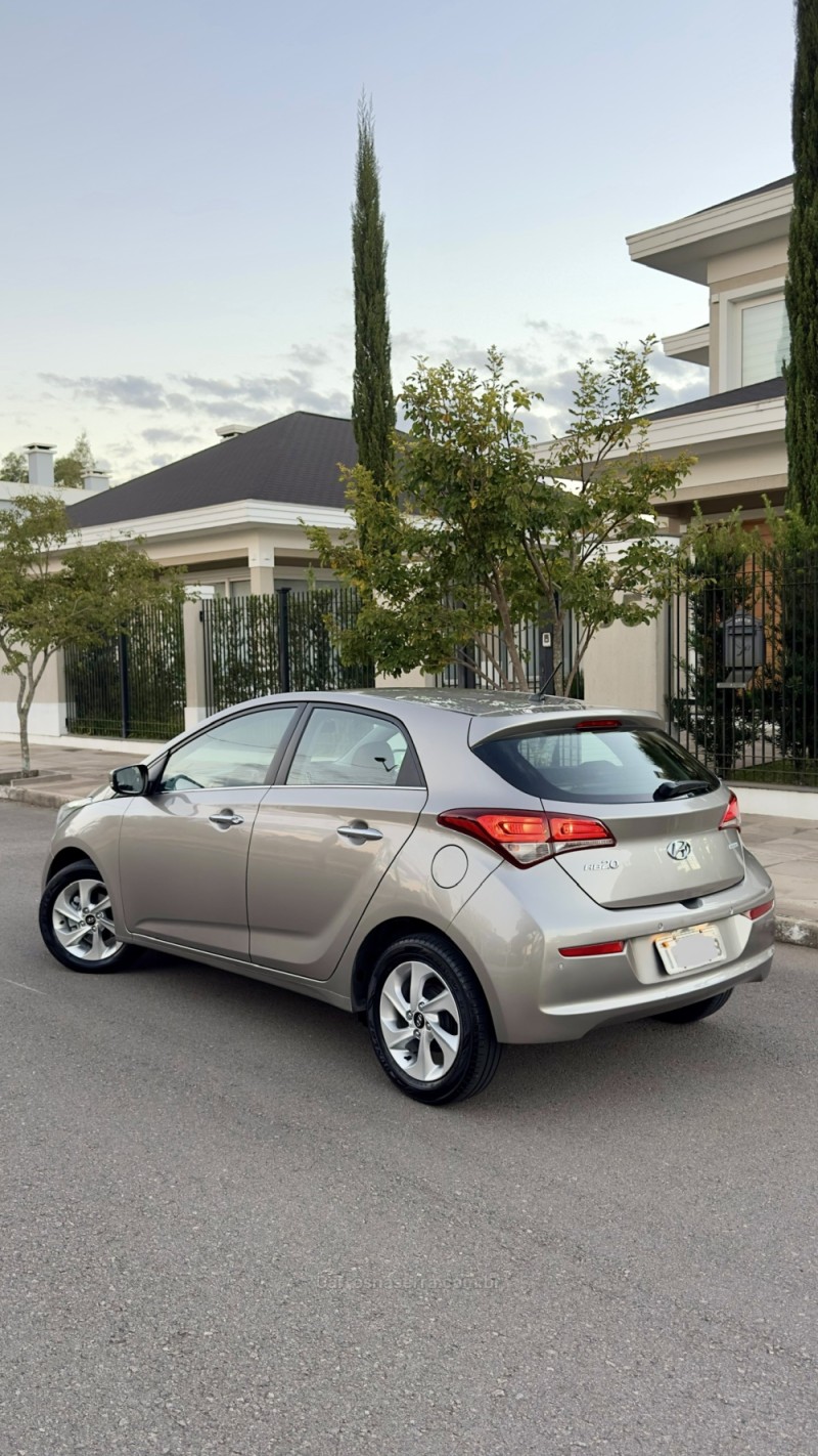 HB20 1.6 PREMIUM 16V FLEX 4P AUTOMÁTICO - 2016 - BENTO GONçALVES