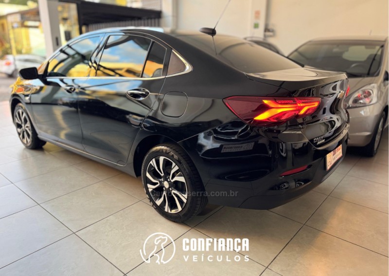 ONIX 1.0	PREMIER PLUS 8V TURBO FLEX 4P AUTOMÁTICO - 2023 - BENTO GONçALVES