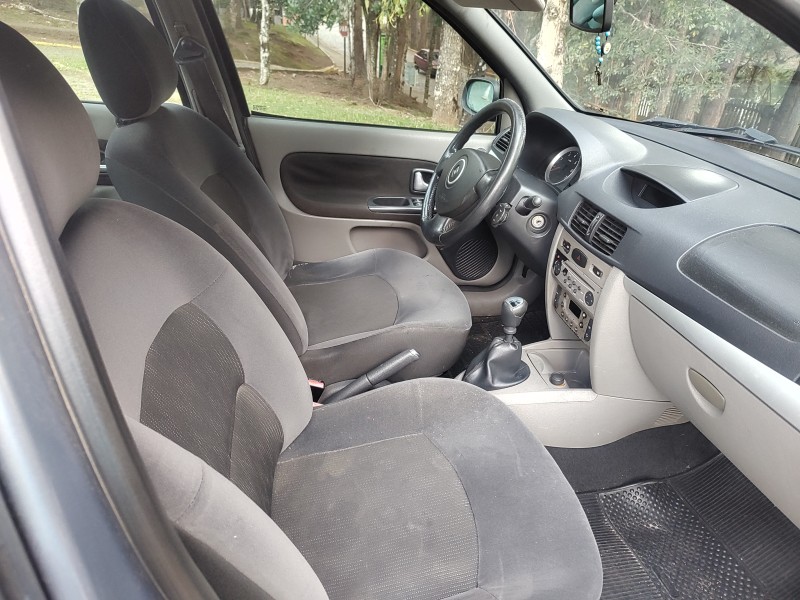 SYMBOL 1.6 PRIVILÈGE 16V FLEX 4P MANUAL - 2010 - CAXIAS DO SUL
