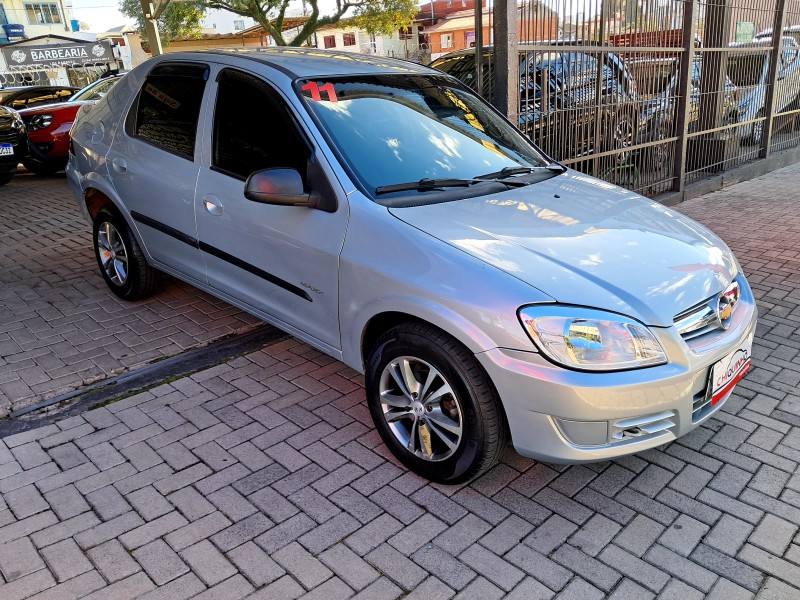 PRISMA 1.4 MPFI MAXX 8V FLEX 4P MANUAL - 2011 - CAXIAS DO SUL