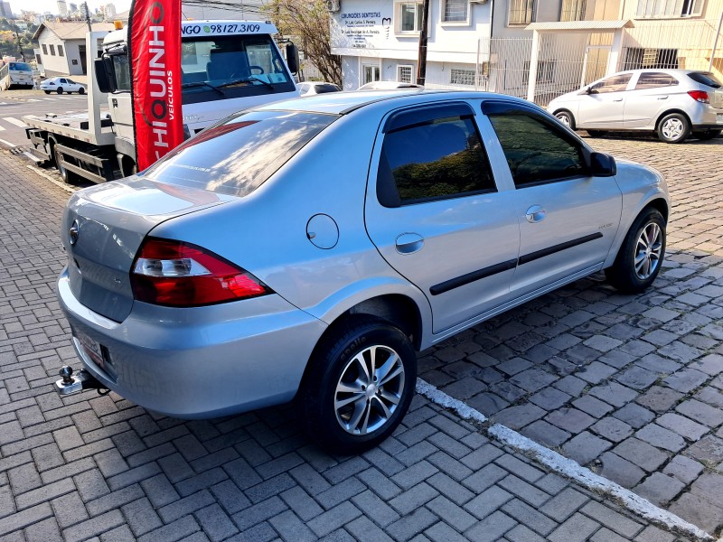PRISMA 1.4 MPFI MAXX 8V FLEX 4P MANUAL - 2011 - CAXIAS DO SUL