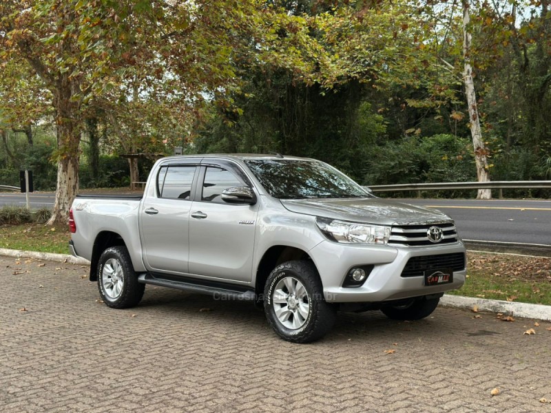 HILUX 2.8 SRV 4X4 CD 16V DIESEL 4P AUTOMÁTICO - 2017 - DOIS IRMãOS