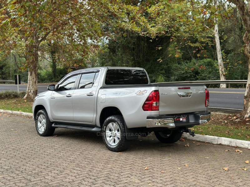 HILUX 2.8 SRV 4X4 CD 16V DIESEL 4P AUTOMÁTICO - 2017 - DOIS IRMãOS