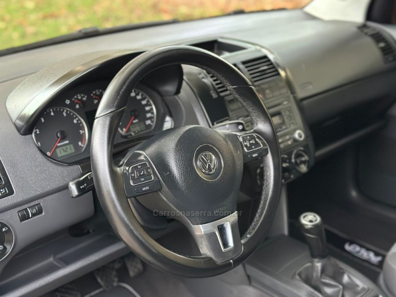 POLO 1.6 MI 8V FLEX 4P MANUAL - 2013 - DOIS IRMãOS