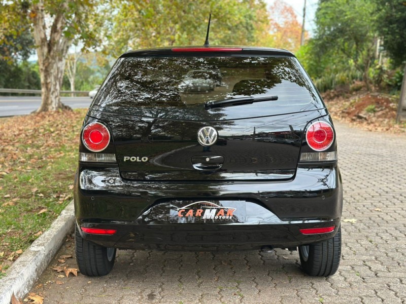 POLO 1.6 MI 8V FLEX 4P MANUAL - 2013 - DOIS IRMãOS