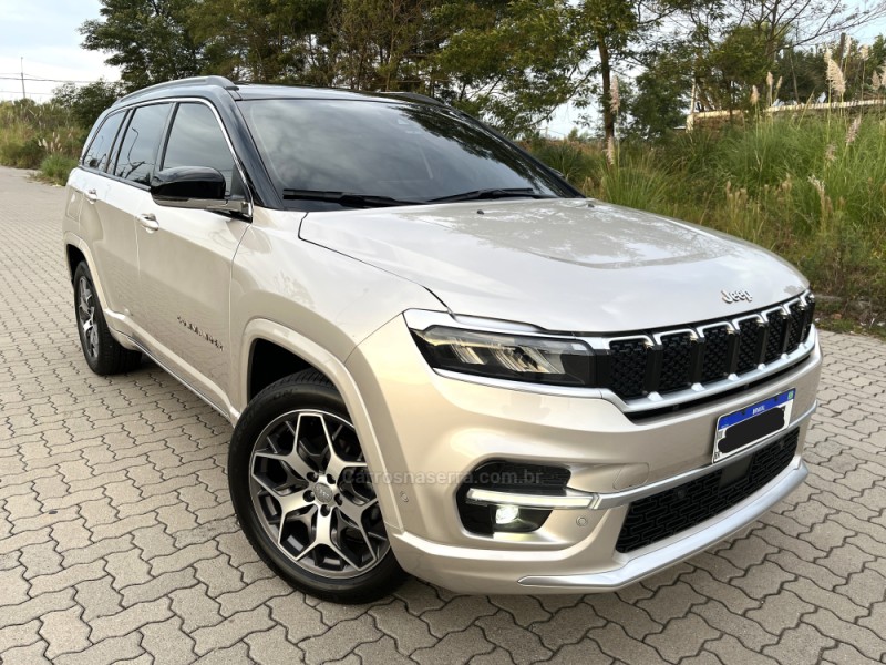 COMMANDER 1.3 OVERLAND T270 16V 4X2 TURBO FLEX 4P AUTOMÁTICO - 2023 - CAXIAS DO SUL