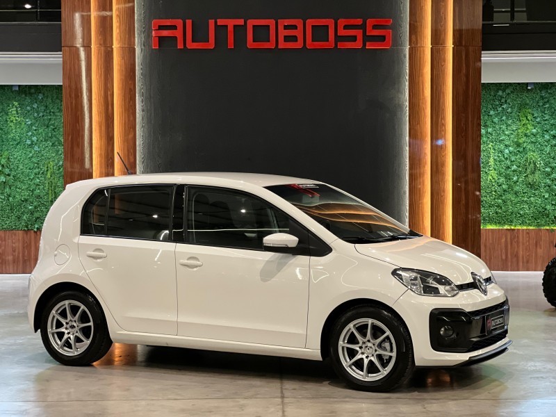 UP 1.0 TSI MOVE UP 12V FLEX 4P MANUAL - 2018 - NOVO HAMBURGO