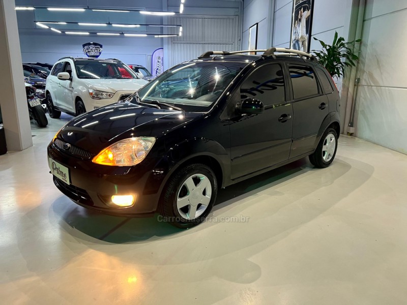 FIESTA 1.6 MPI 8V GASOLINA 4P MANUAL - 2006 - ESTâNCIA VELHA