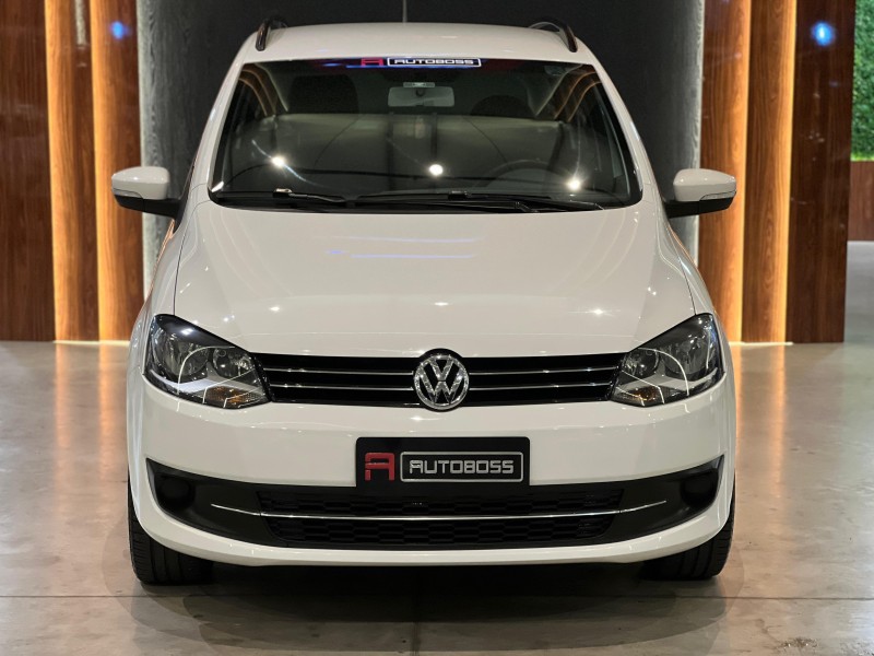 SPACEFOX 1.6 MI TREND 8V FLEX 4P MANUAL - 2014 - NOVO HAMBURGO