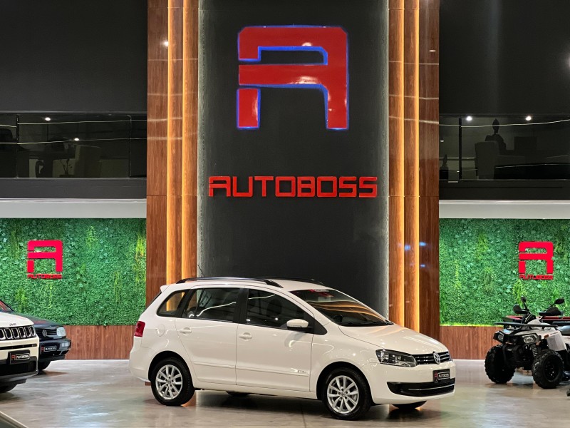 SPACEFOX 1.6 MI TREND 8V FLEX 4P MANUAL - 2014 - NOVO HAMBURGO