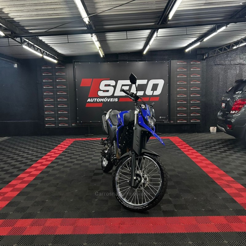 XTZ 250 LANDER - 2024 - PASSO FUNDO