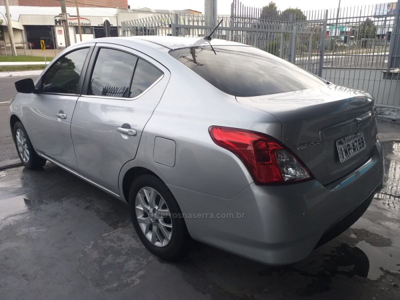 VERSA 1.6 16V FLEX SL 4P MANUAL - 2016 - CAXIAS DO SUL