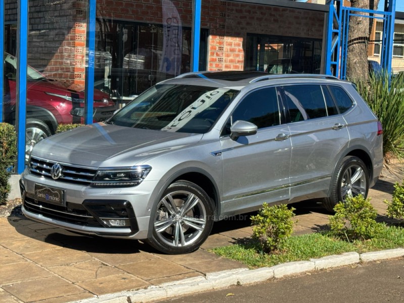 TIGUAN 2.0 TSI R-LINE 16V TURBO GASOLINA 4P TIPTRONIC - 2019 - LAGOA VERMELHA