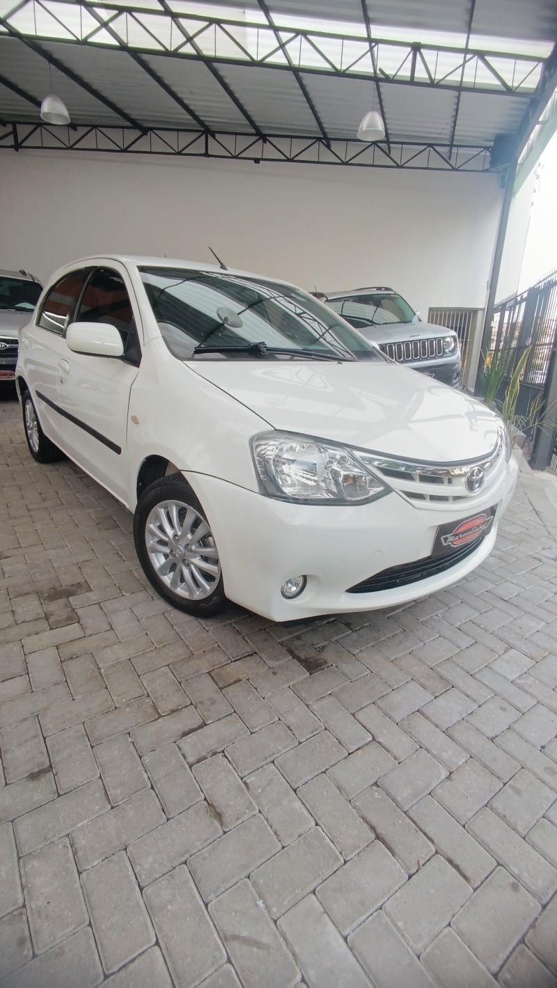 ETIOS 1.5 XLS 16V FLEX 4P MANUAL - 2013 - CAXIAS DO SUL