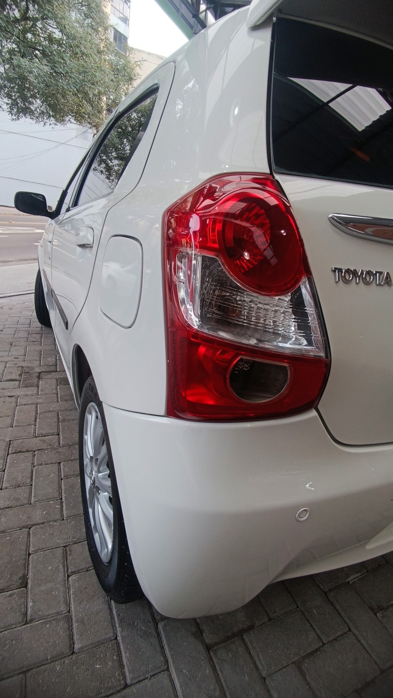 ETIOS 1.5 XLS 16V FLEX 4P MANUAL - 2013 - CAXIAS DO SUL