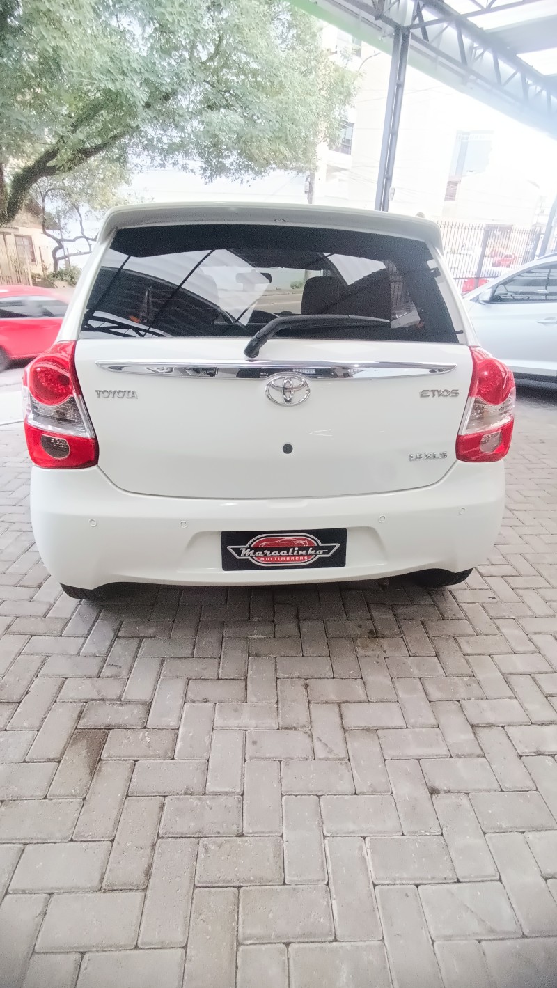 ETIOS 1.5 XLS 16V FLEX 4P MANUAL - 2013 - CAXIAS DO SUL