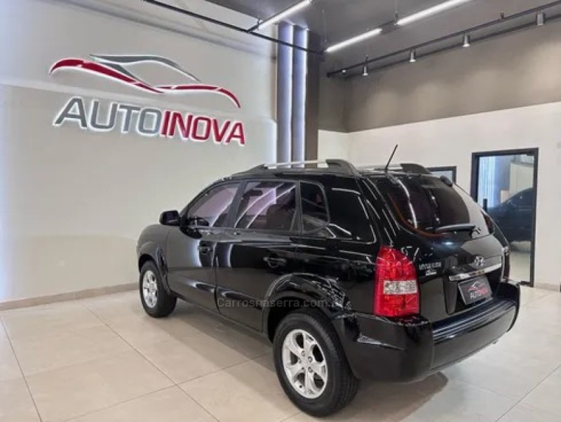 TUCSON 2.0 MPFI GL 16V 142CV 2WD GASOLINA 4P AUTOMÁTICO - 2014 - IVOTI