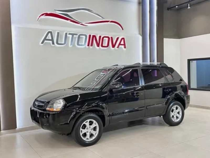 TUCSON 2.0 MPFI GL 16V 142CV 2WD GASOLINA 4P AUTOMÁTICO - 2014 - IVOTI