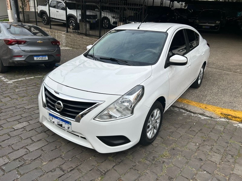 VERSA 1.6 16V FLEX SV 4P XTRONIC - 2018 - GARIBALDI
