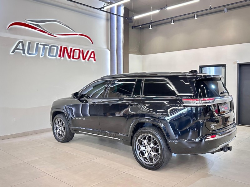 COMMANDER 2.0 LIMITED TD380 16V 4X4 TURBO DIESEL 4P AUTOMÁTICO - 2022 - IVOTI