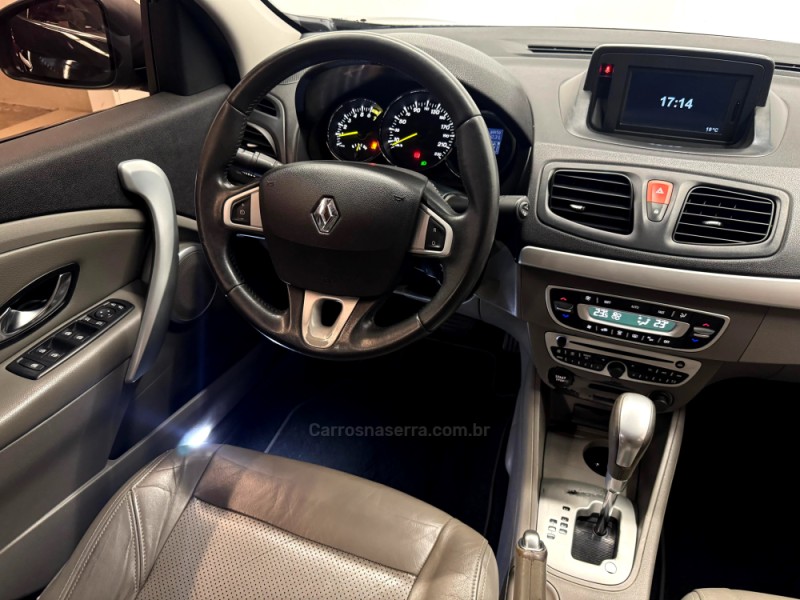 FLUENCE 2.0 PRIVILÉGE 16V FLEX 4P AUTOMÁTICO - 2012 - CASCA