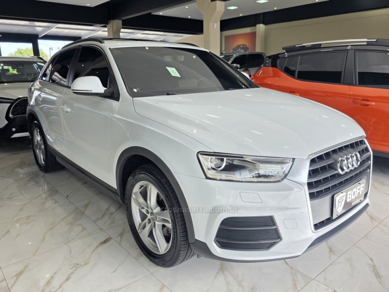 Q3 1.4 TFSI AMBIENTE GASOLINA 4P S TRONIC - 2016 - CAXIAS DO SUL