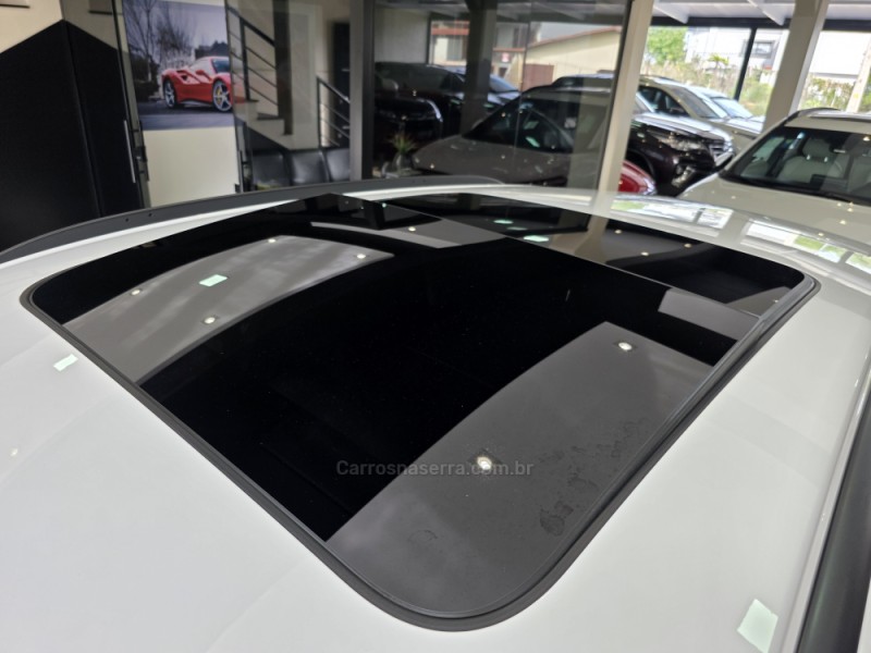 Q3 1.4 TFSI AMBIENTE GASOLINA 4P S TRONIC - 2016 - CAXIAS DO SUL