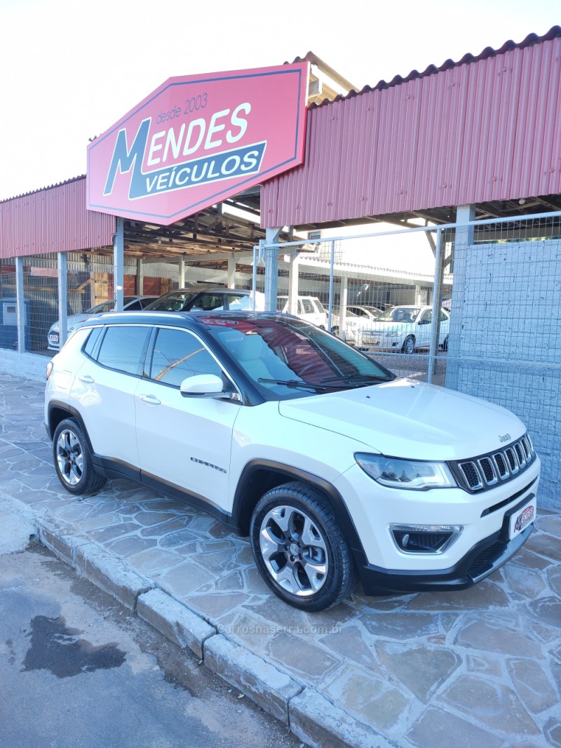 COMPASS 2.0 16V FLEX LIMITED AUTOMÁTICO - 2018 - TRêS COROAS
