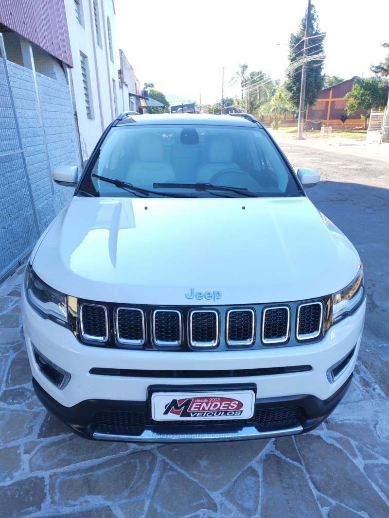 COMPASS 2.0 16V FLEX LIMITED AUTOMÁTICO - 2018 - TRêS COROAS