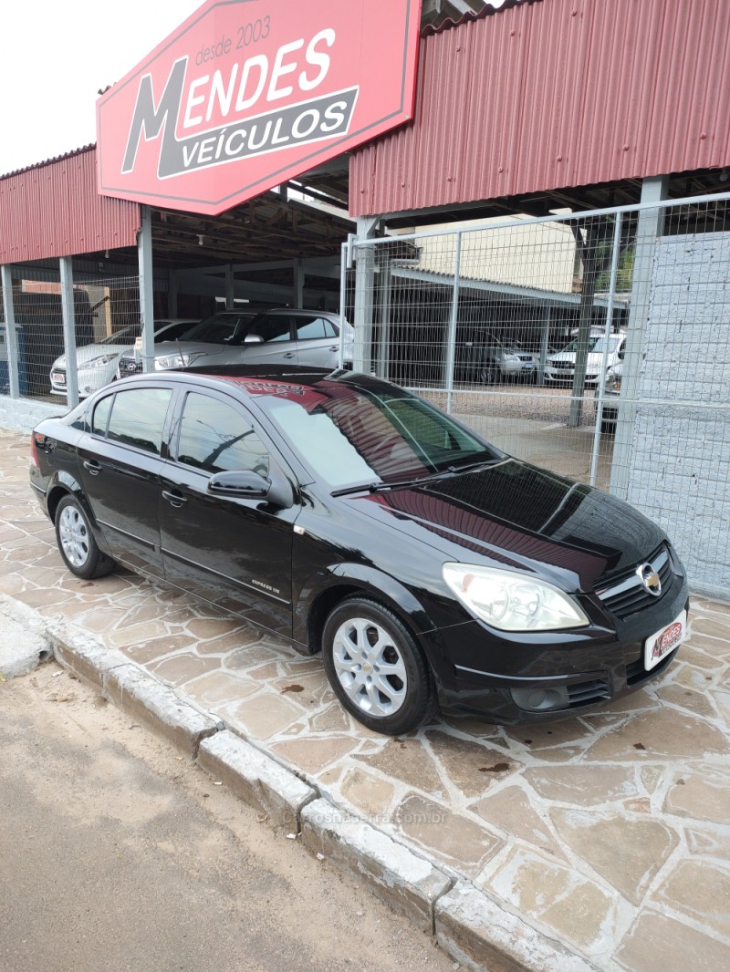 VECTRA 2.0 MPFI EXPRESSION 8V FLEX 4P MANUAL - 2009 - TRêS COROAS