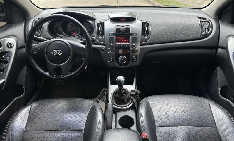 CERATO 1.6 EX2 SEDAN 16V GASOLINA 4P MANUAL - 2010 - CAXIAS DO SUL
