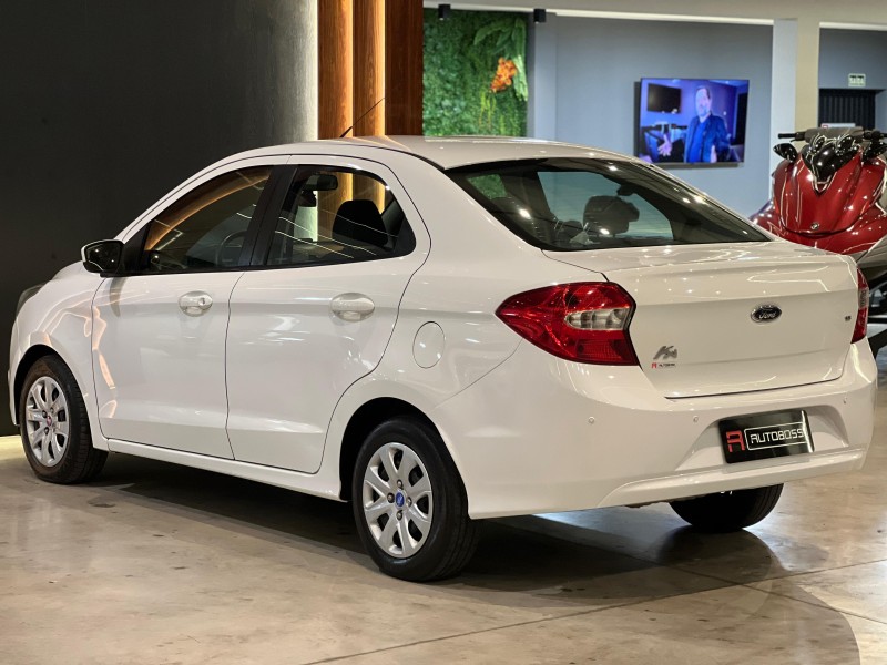 KA + 1.5 SE PLUS 16V FLEX 4P MANUAL - 2015 - NOVO HAMBURGO