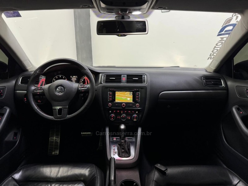JETTA 2.0 TSI HIGHLINE 211CV GASOLINA 4P DSG - 2013 - NOVO HAMBURGO