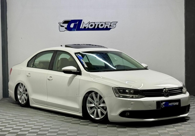 JETTA 2.0 COMFORTLINE FLEX 4P TIPTRONIC