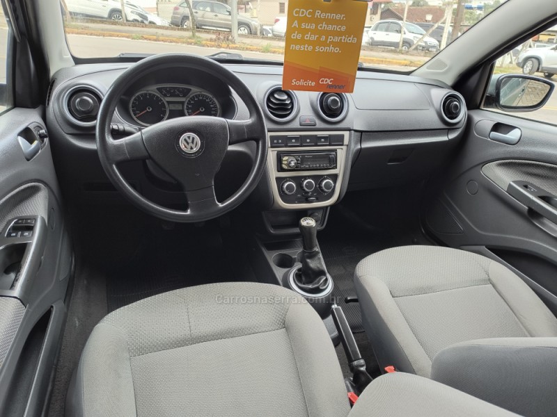VOYAGE 1.6 MI TREND 8V FLEX 4P MANUAL - 2011 - BENTO GONçALVES