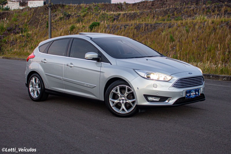 FOCUS 2.0 TITANIUM PLUS HATCH 16V FLEX 4P AUTO