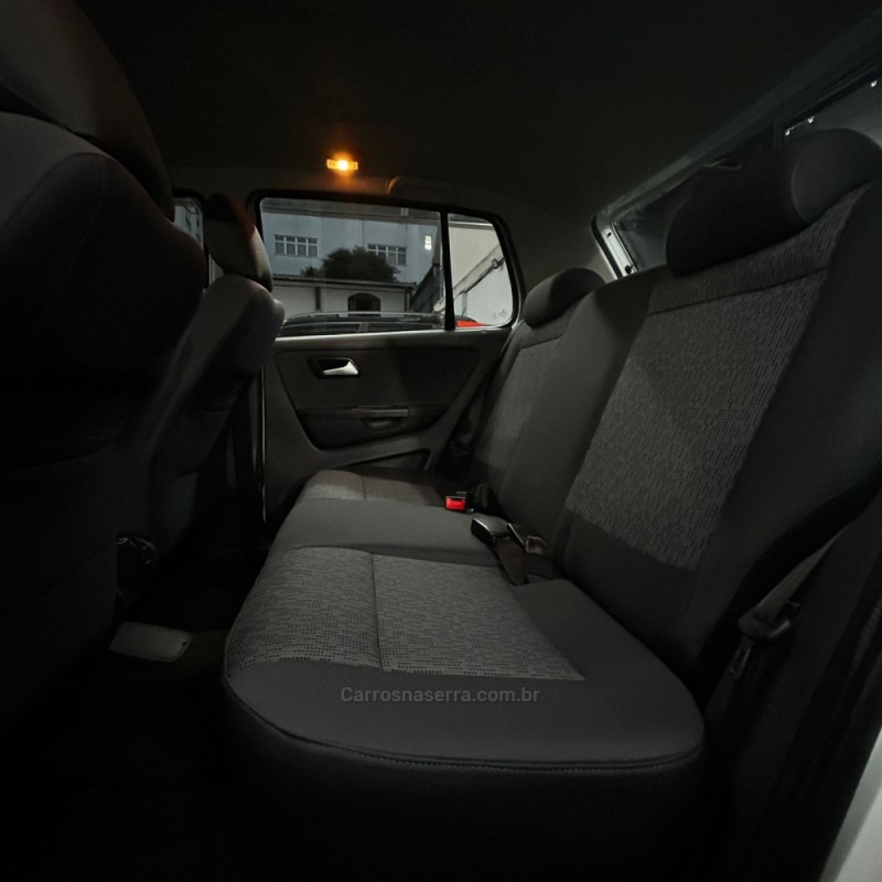 FOX 1.6 MI 8V FLEX 4P MANUAL - 2014 - PASSO FUNDO