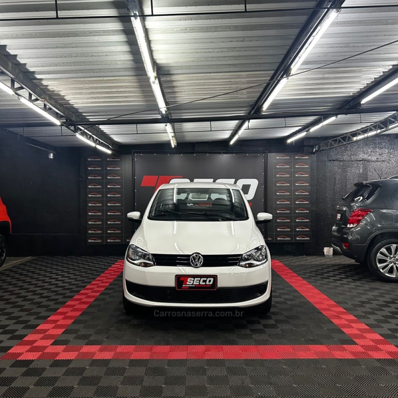 FOX 1.6 MI 8V FLEX 4P MANUAL - 2014 - PASSO FUNDO